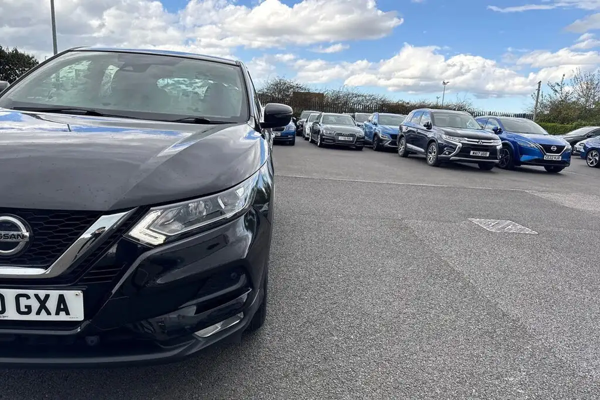 2020-nissan-qashqai-13-dig-t-acenta-premium-160ps-dct-big-25