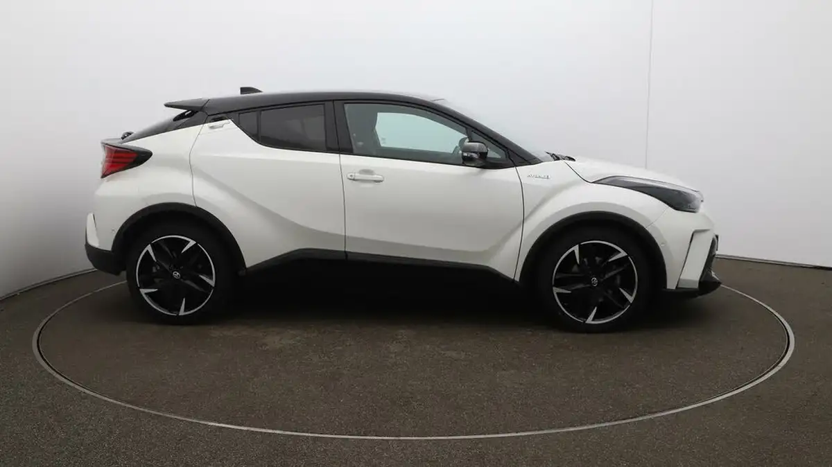 2022-toyota-c-hr-18-vvt-i-gr-sport-big-42