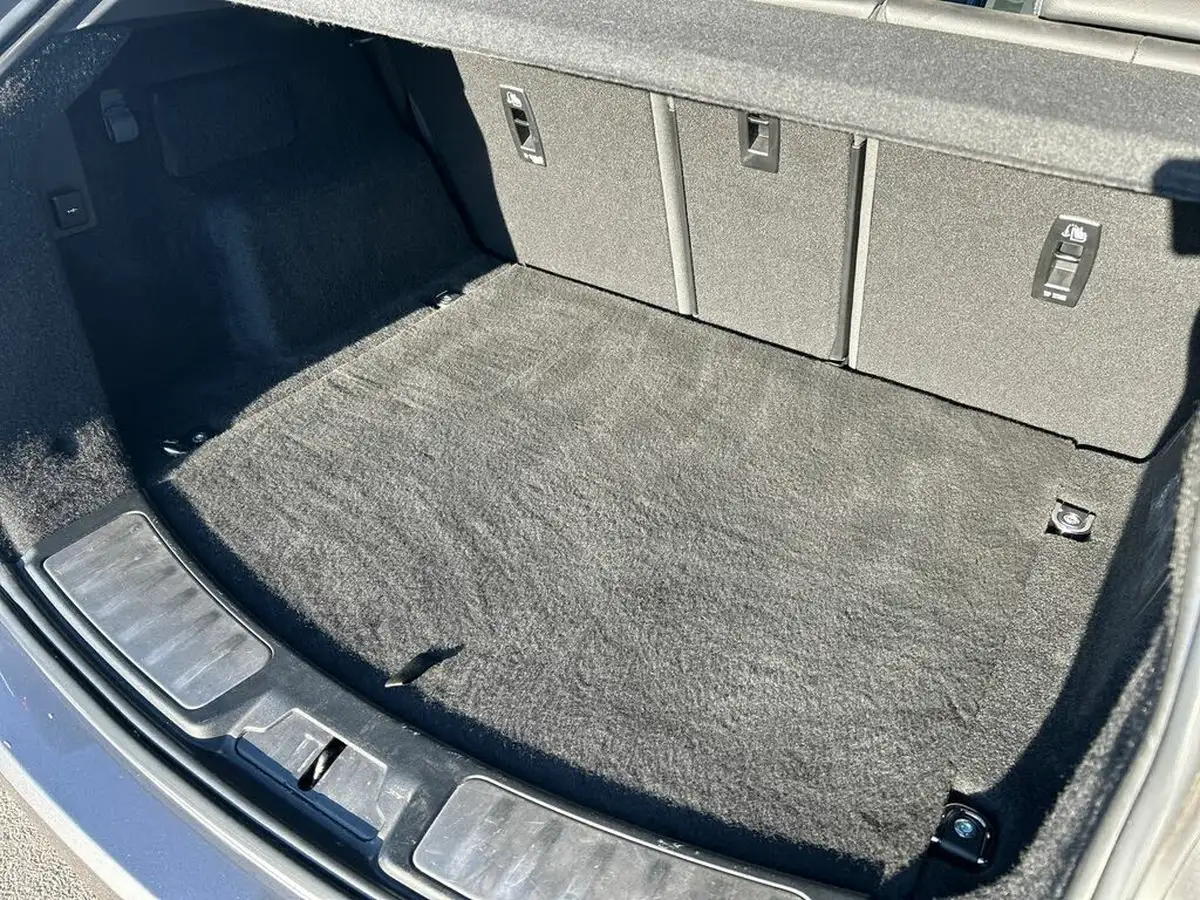 2021-jaguar-e-pace-20-d200-r-dynamic-se-big-19