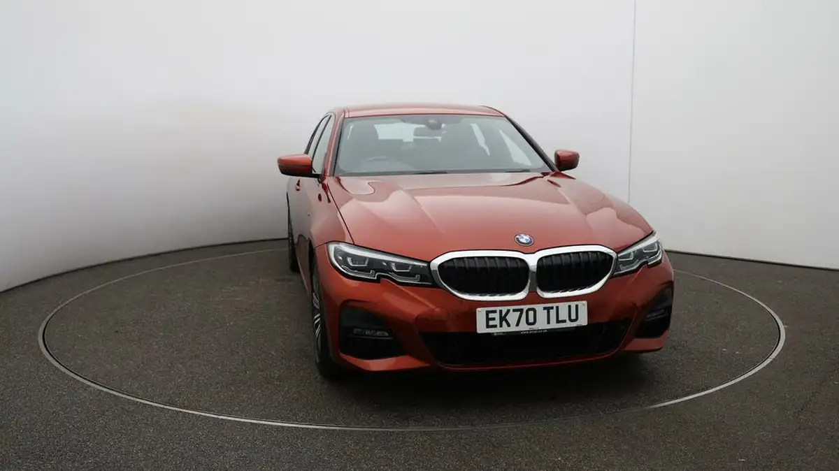 2020-bmw-3-series-20-330e-m-sport-saloon-4d-big-35