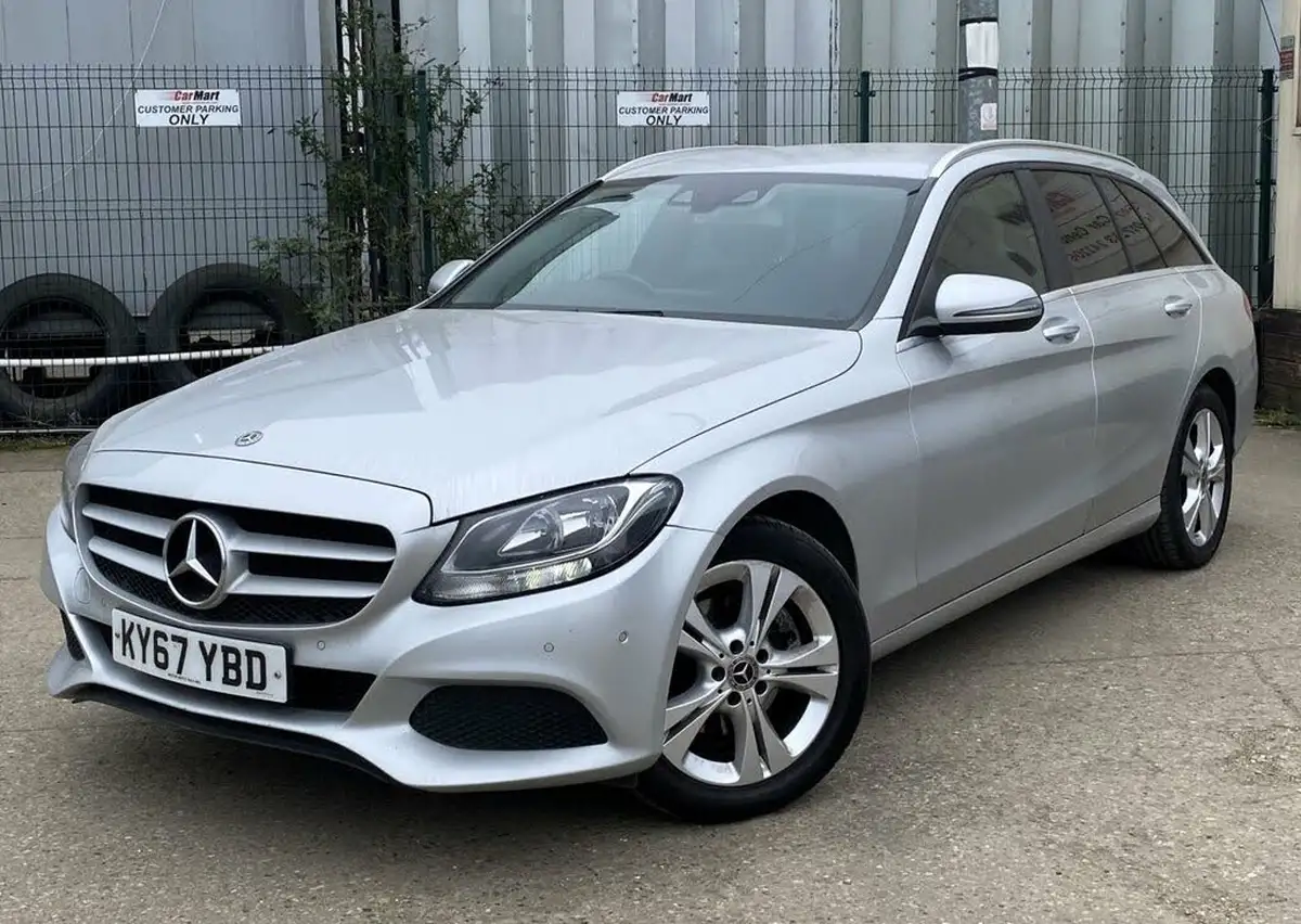 2018-mercedes-benz-c-class-20-c200-se-executive-edition-estate-5d-9g-tronic-plus-big-1