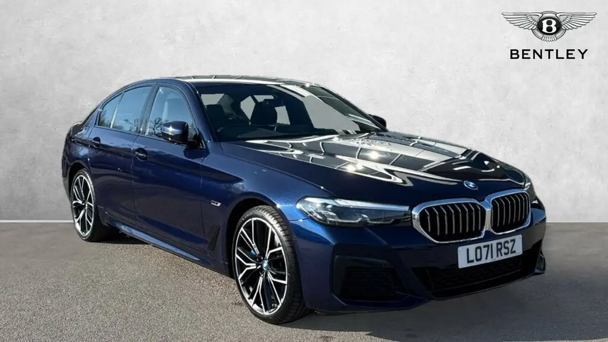2022-bmw-5-series-20-530e-m-sport-saloon-4d-big-0