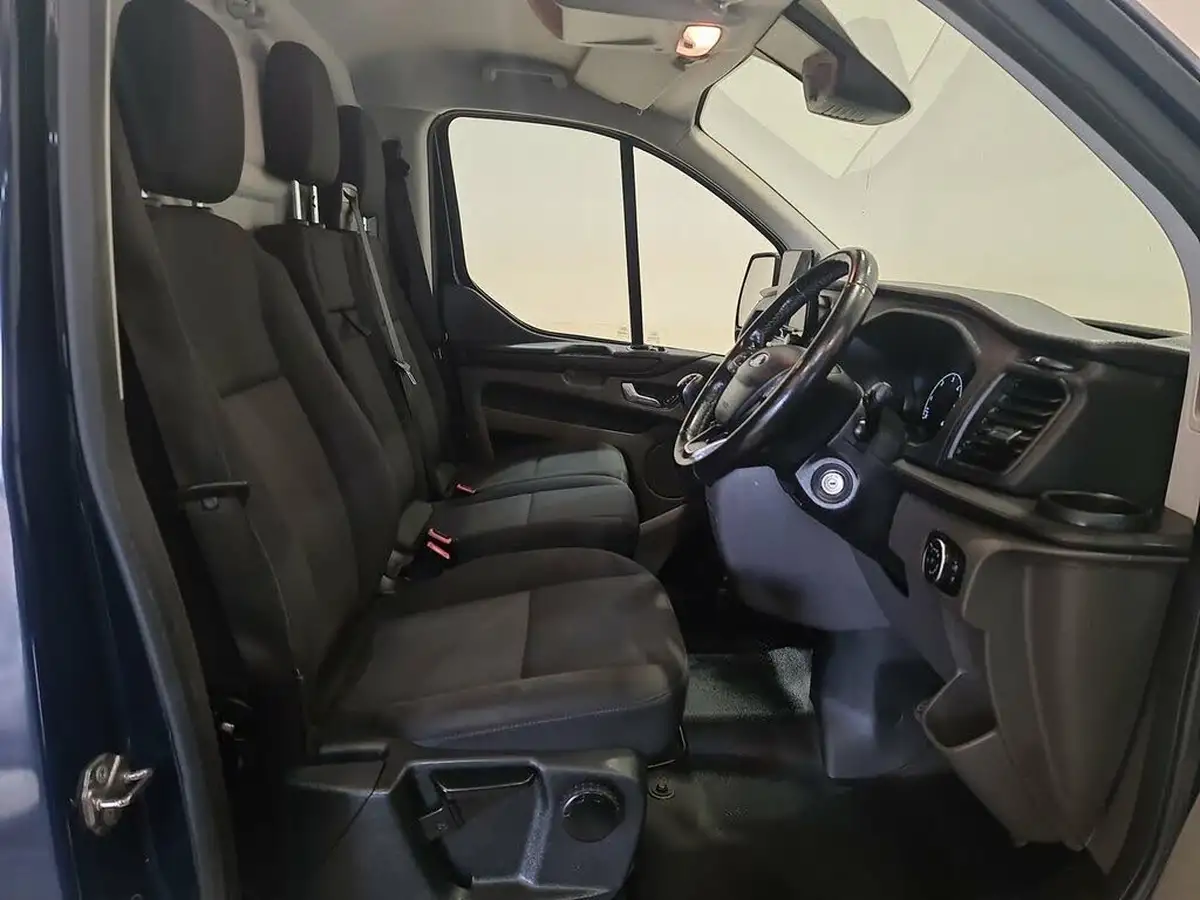 2020-ford-transit-custom-20tdci-320-l1h1-trend-105pseu6dt-panel-van-big-16