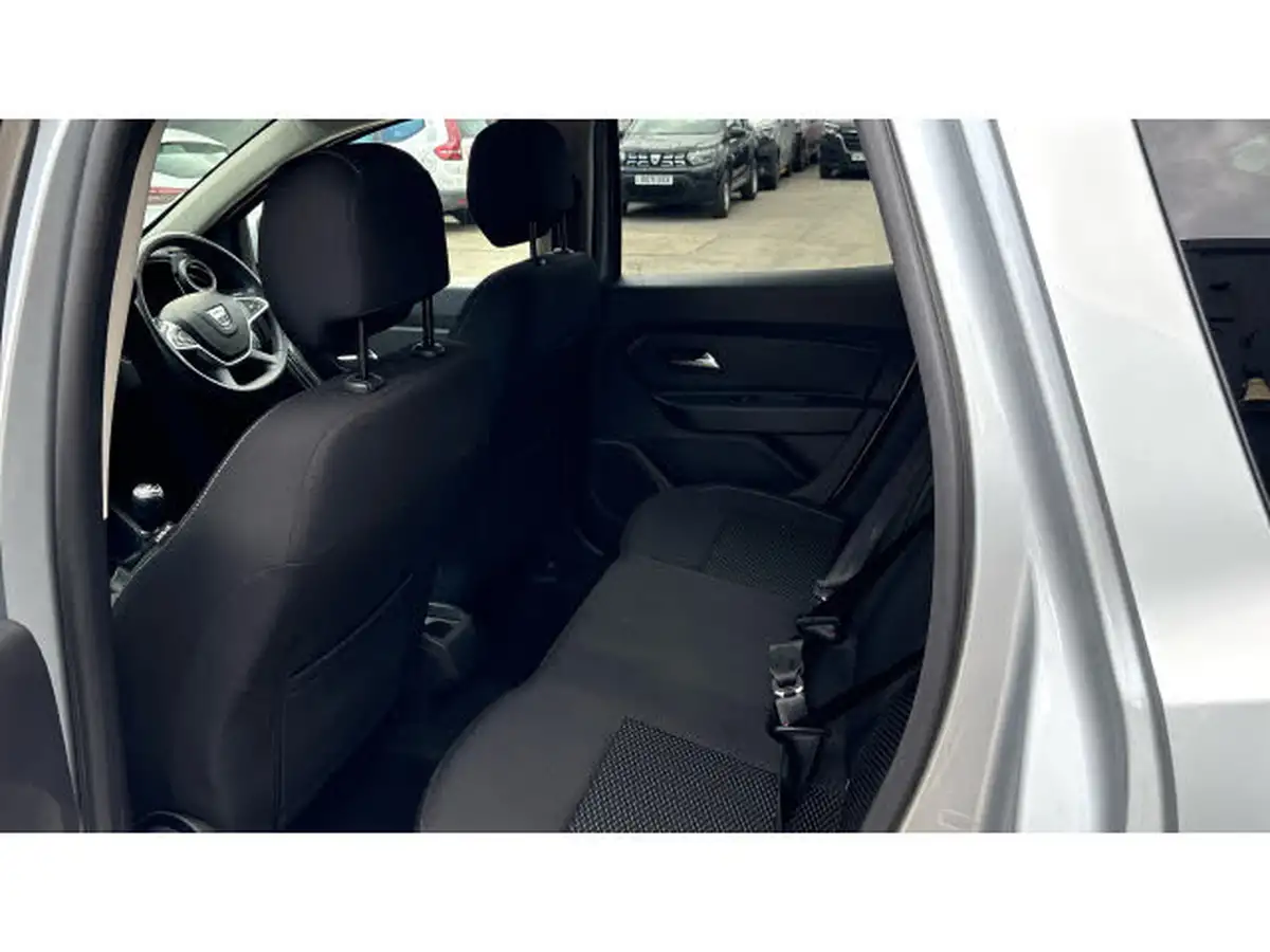 2021-dacia-duster-10-tce-comfort-100bhp-ss-station-wagon-5d-big-15