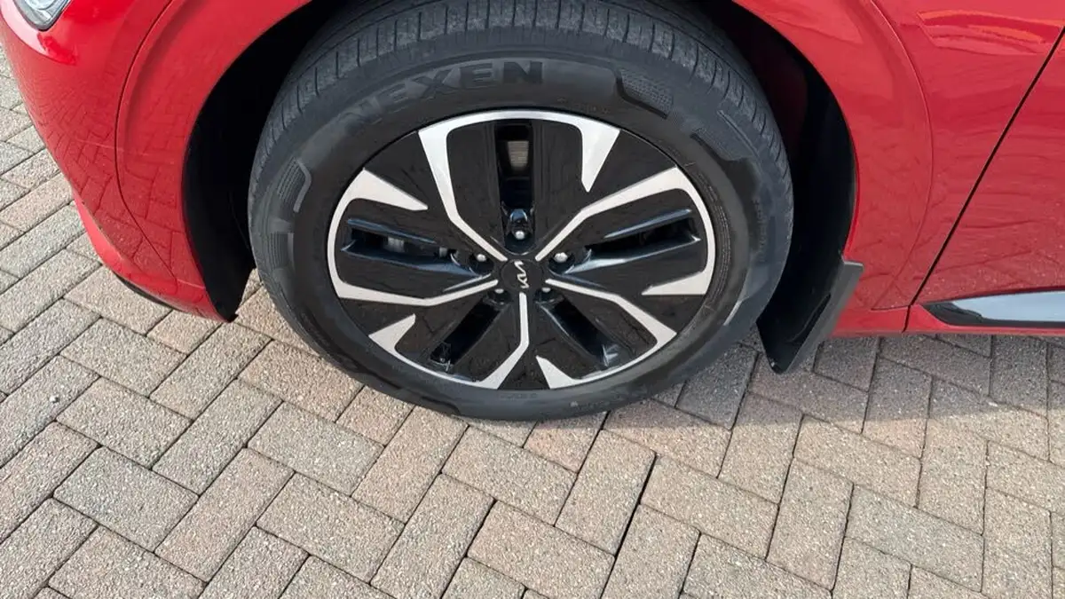 2021-kia-ev6-e-gt-line-225bhp-heat-pump-big-15