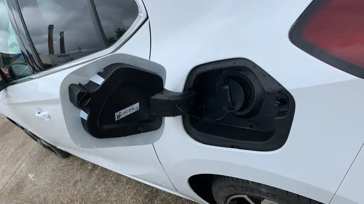 2022-vauxhall-corsa-12i-elite-edition-big-48