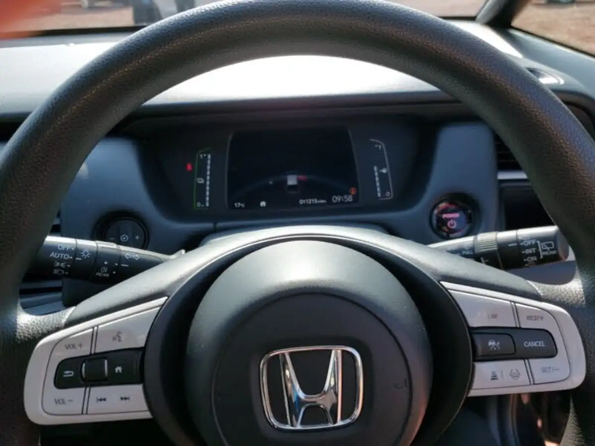 2022-honda-jazz-15-i-mmd-sr-109ps-big-15