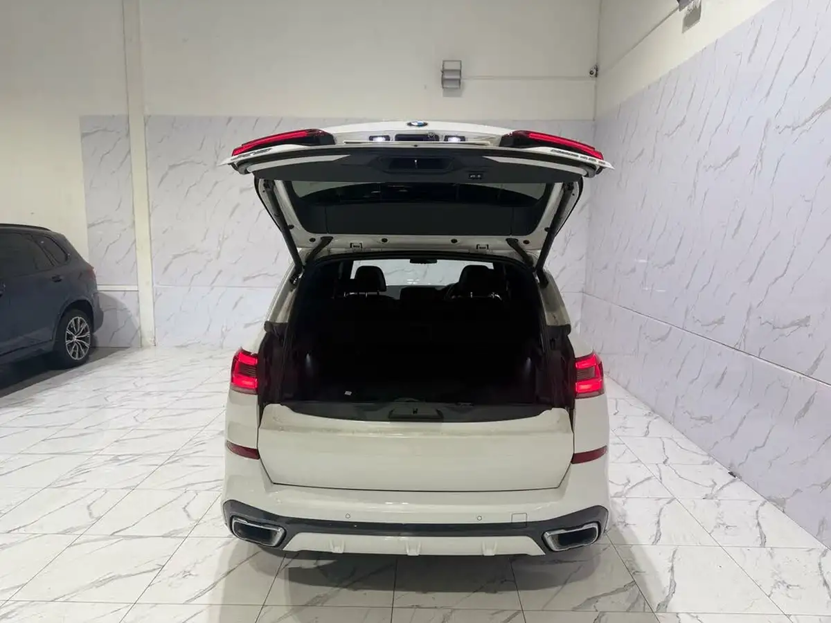 2021-bmw-x5-30-xdrive-45e-m-sport-big-32