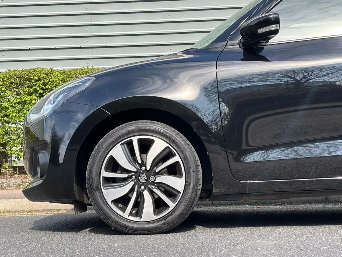 2019-suzuki-swift-10-boosterjet-sz5-shvs-big-8
