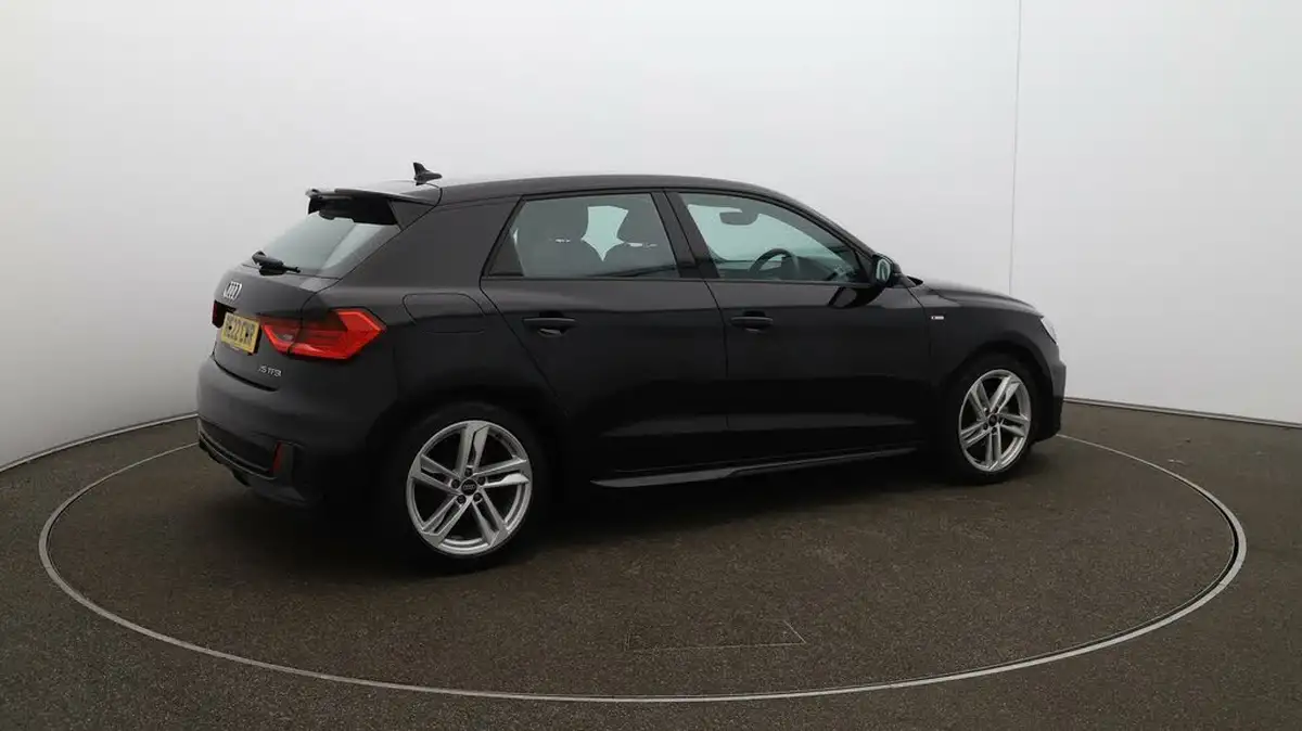 2022-audi-a1-10-25-tfsi-s-line-big-47