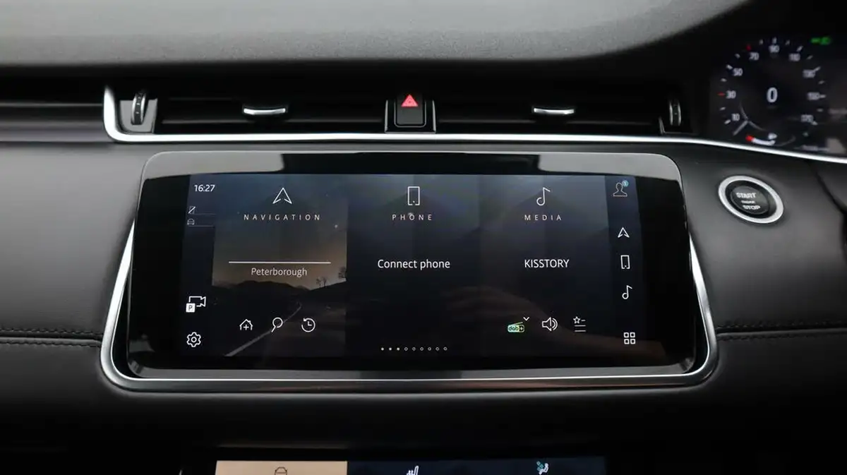 2021-land-rover-range-rover-evoque-15-p300e-r-dynamic-hse-big-11
