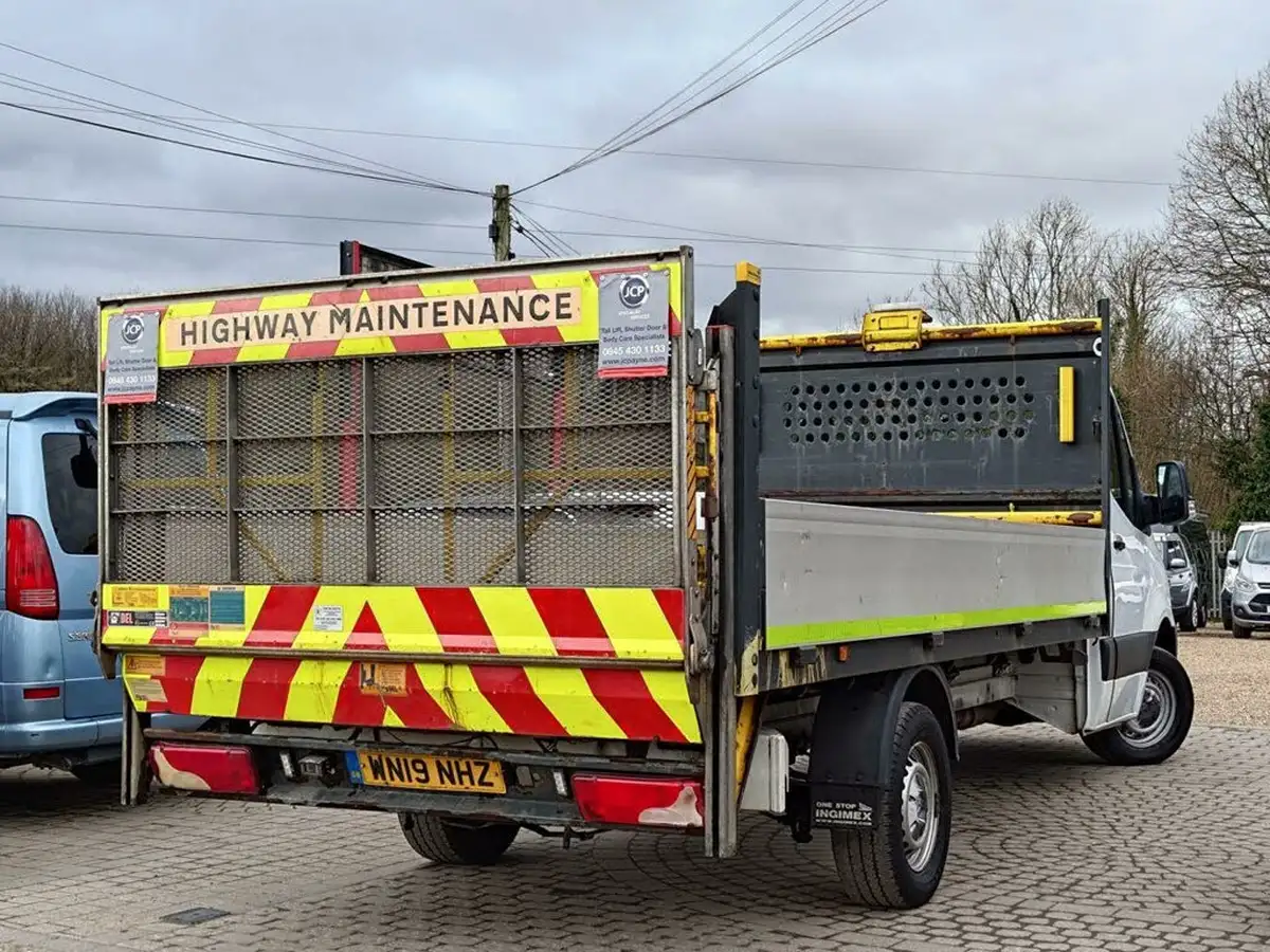 2019-mercedes-benz-sprinter-21cdi-314-l3h1-143pseu6b-chassis-cab-rwd-eco-gear-360-big-4