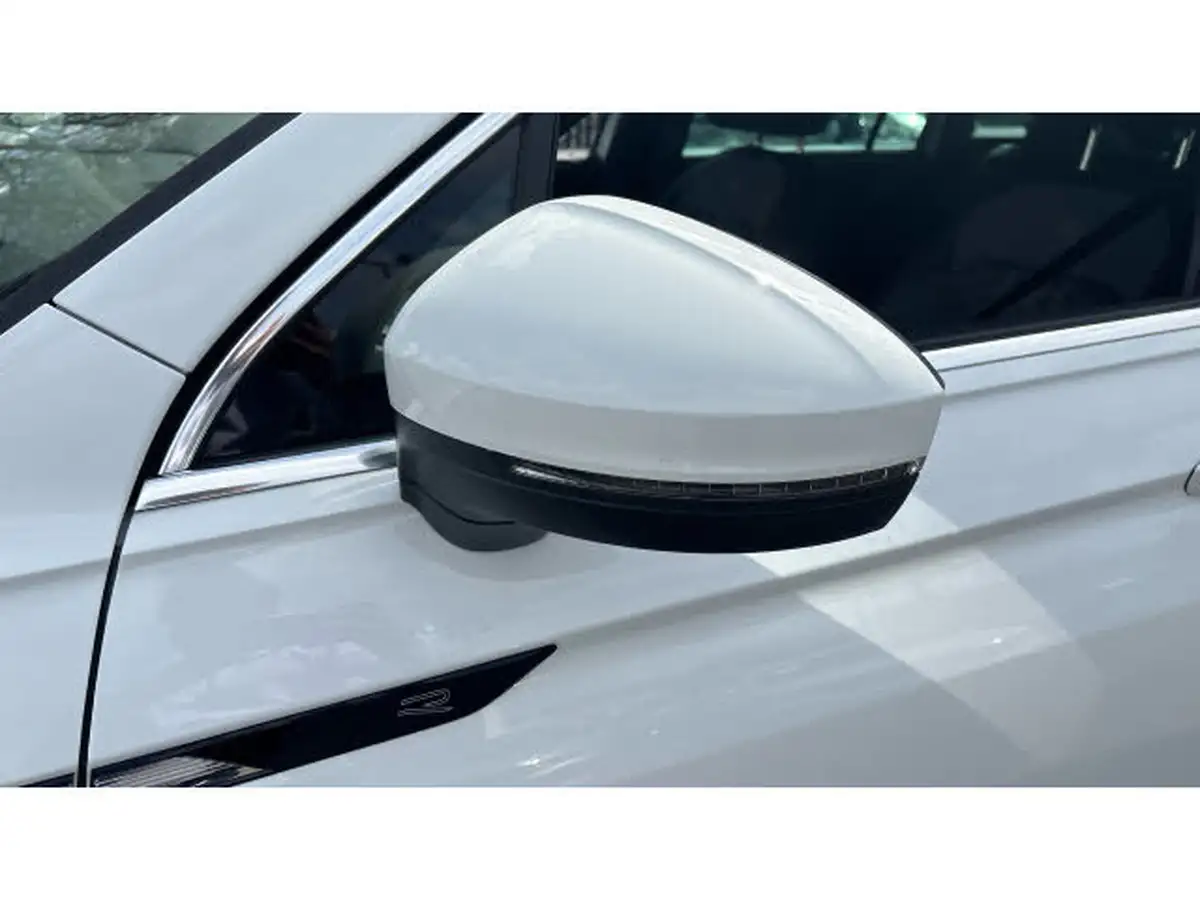 2023-volkswagen-tiguan-15-tsi-r-line-edition-big-27