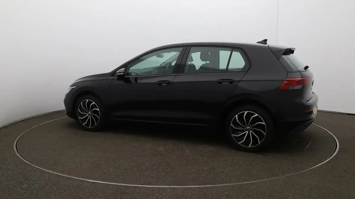 2024-volkswagen-golf-10-tsi-life-hatchback-big-38