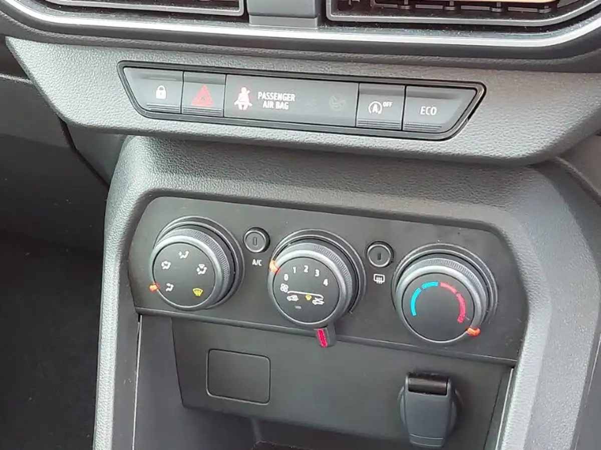 2024-dacia-sandero-stepway-10-tce-expression-90bhp-big-17