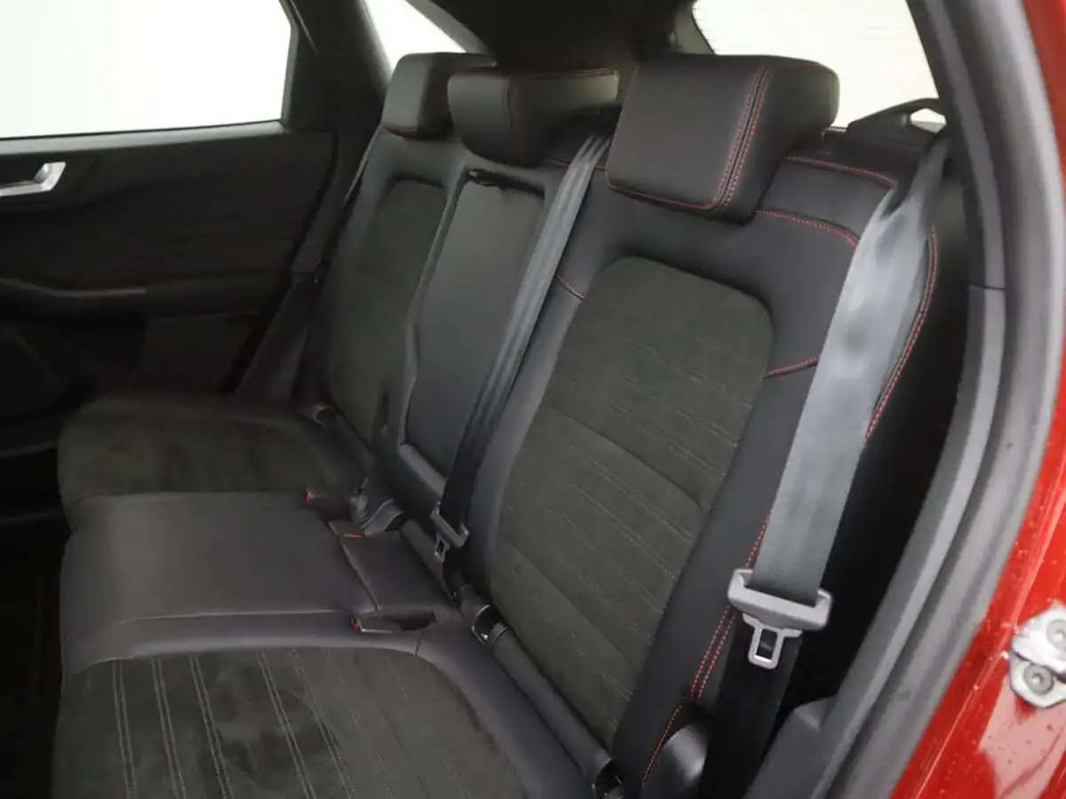 2023-ford-kuga-15t-st-line-edition-big-10