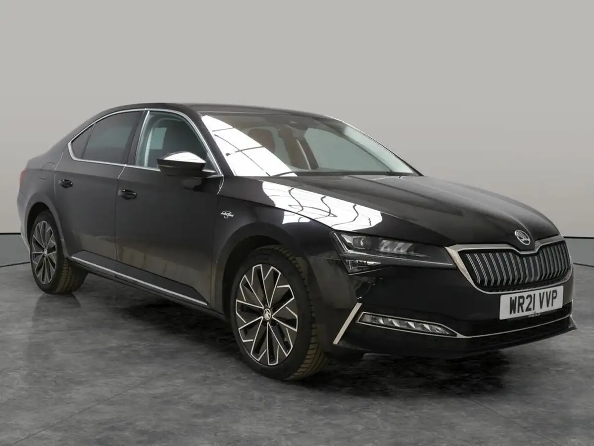 2021-skoda-superb-14-tsi-laurin-klement-hatchback-big-7