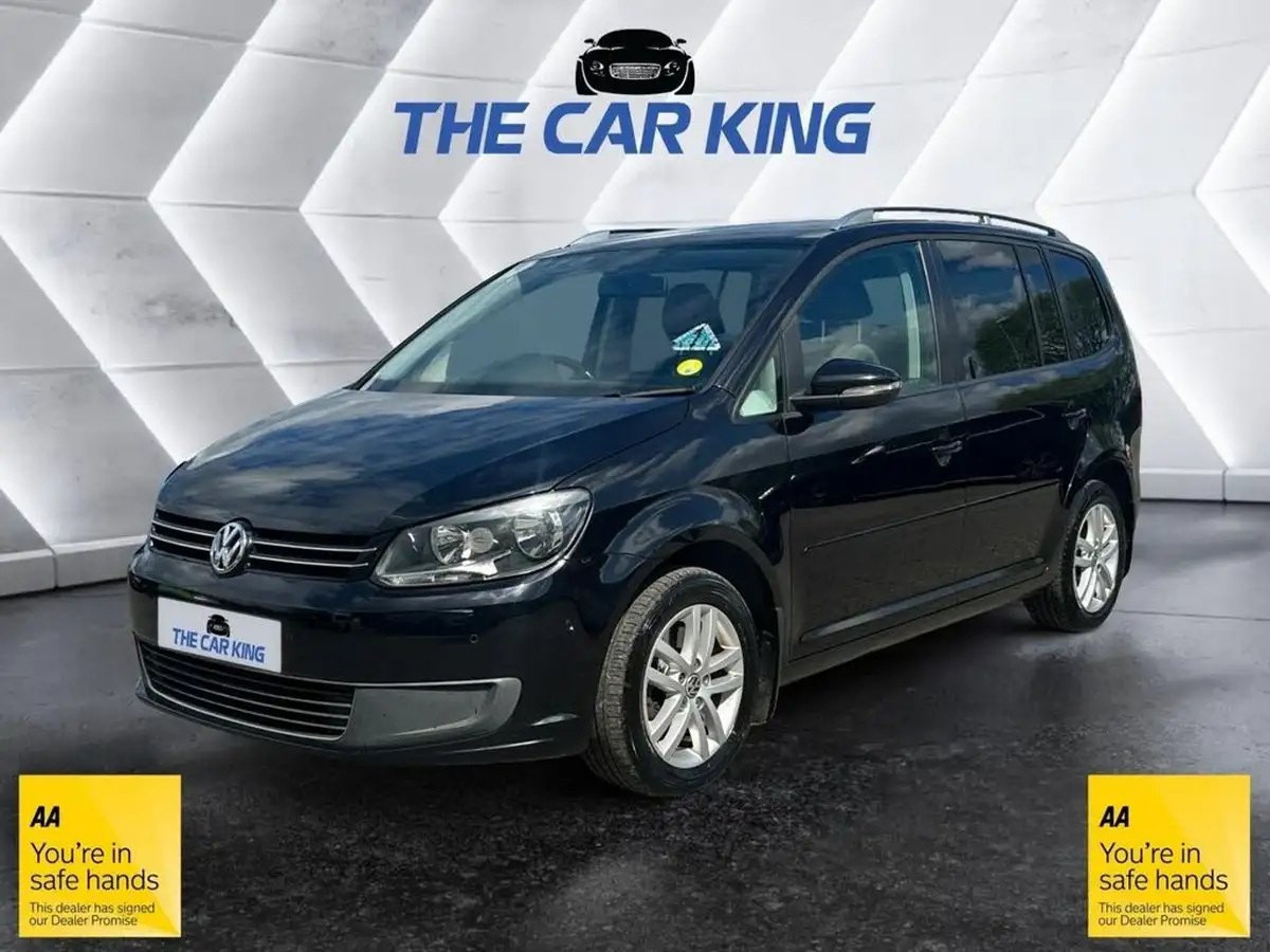 2013-volkswagen-touran-20td-se-big-2