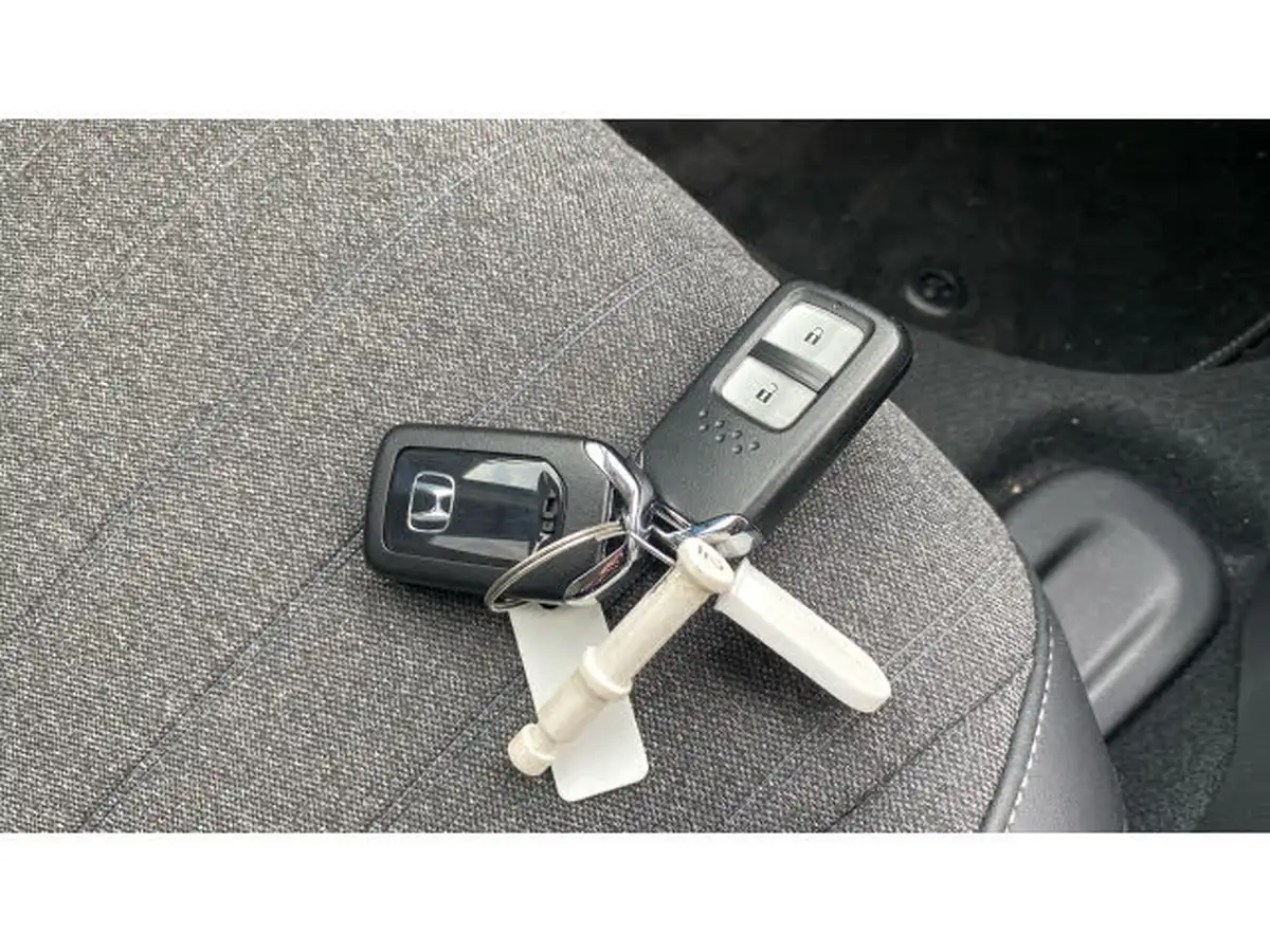2024-honda-jazz-15-i-mmd-advance-big-19