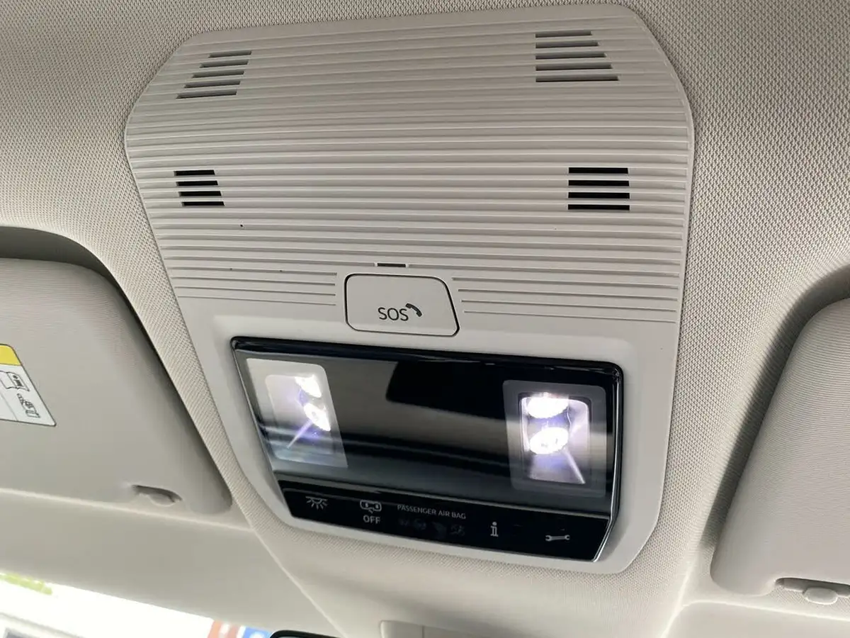 2024-volkswagen-idbuzz-e-style-standard-big-19