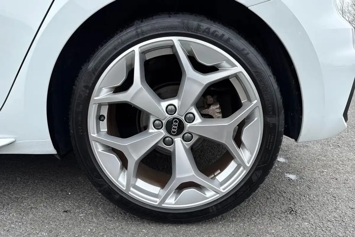 2023-audi-a1-10-30-tfsi-s-line-big-22