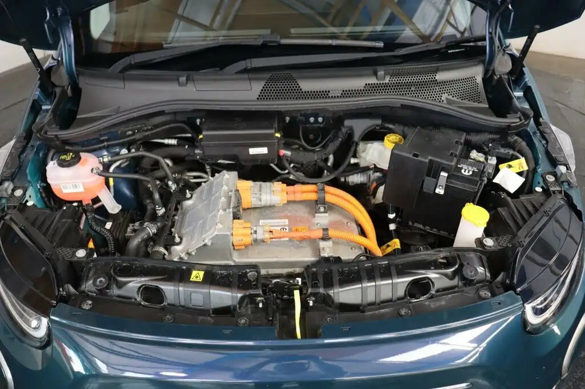 2021-fiat-500-e-la-prima-big-16