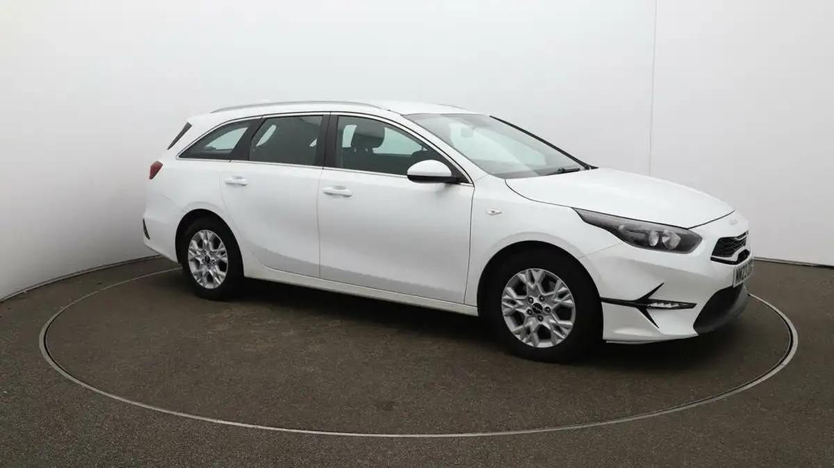 2023-kia-ceed-15-t-gdi-2-158bhp-sportswagon-big-42
