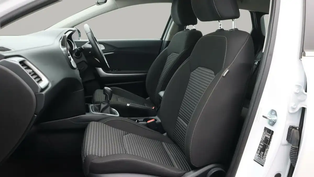 2023-kia-ceed-15-t-gdi-2-158bhp-sportswagon-big-14