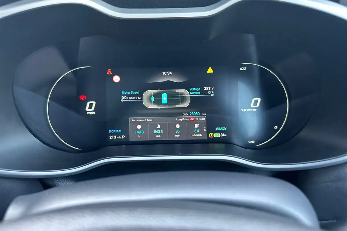 2023-mg-zs-suv-e-trophy-connect-ev-156ps-long-range-big-38