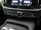 2018-volvo-v90-20td-d5-cross-country-pro-awd-small-30
