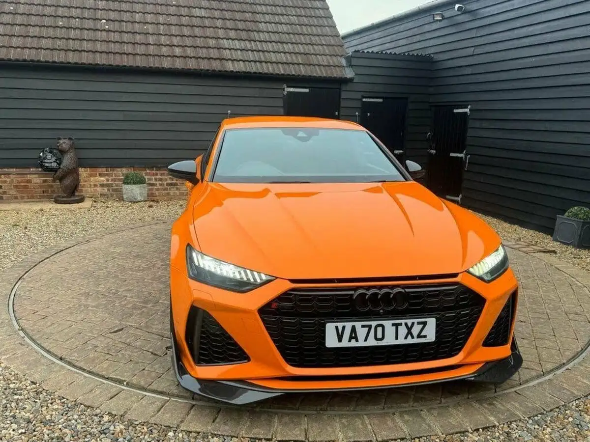 2020-audi-rs7-40-tfsi-carbon-black-big-32