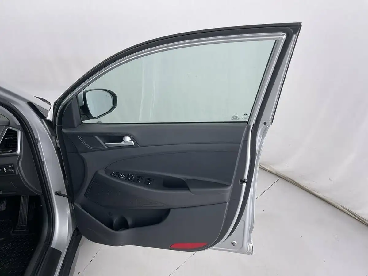 2015-hyundai-tucson-20crdi-blue-drive-premium-big-27