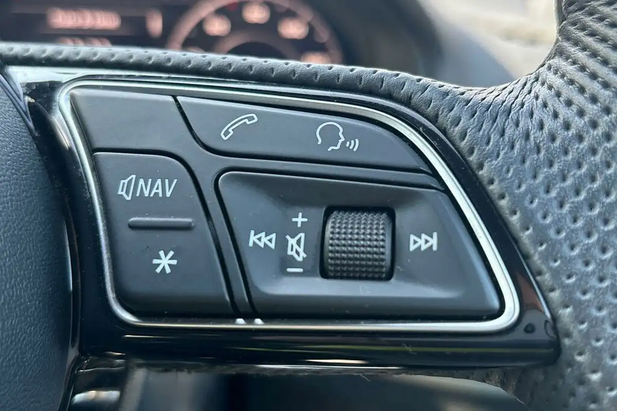2021-audi-q2-15-35-tfsi-s-line-tronic-big-36