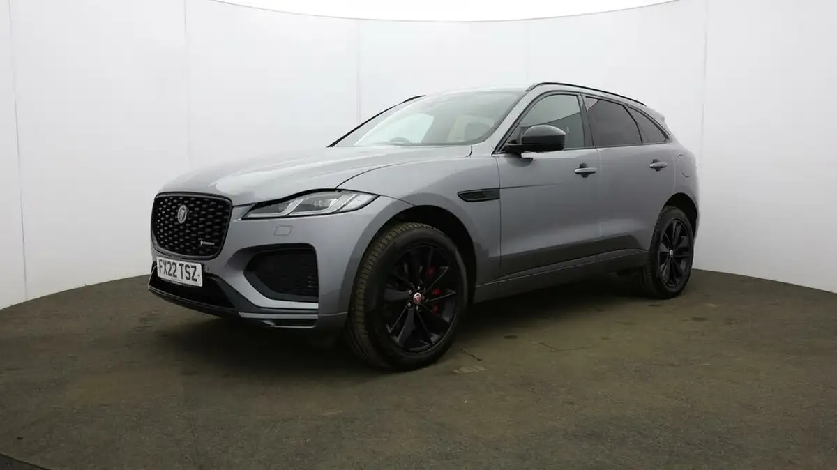 2022-jaguar-f-pace-20-p250-r-dynamic-black-big-36