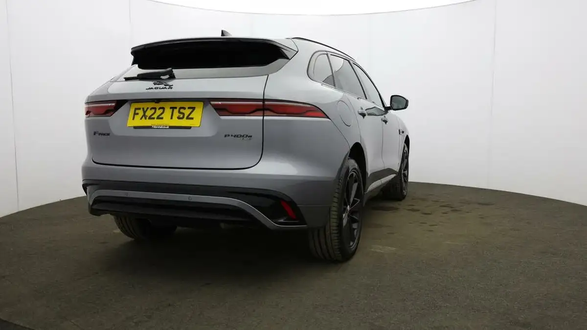 2022-jaguar-f-pace-20-p250-r-dynamic-black-big-60