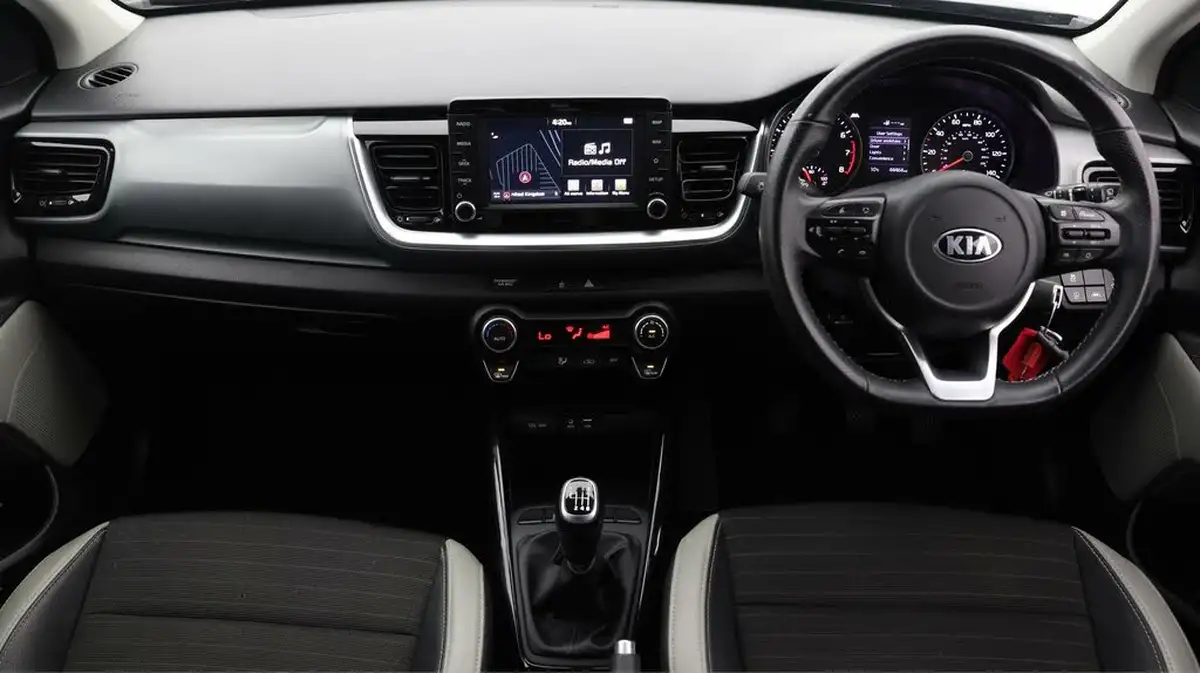 2019-kia-stonic-10-t-gdi-3-big-12