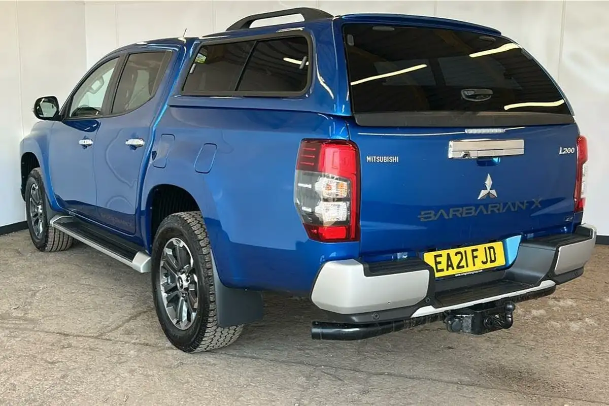 2021-mitsubishi-l200-22di-d-barbarian-x-big-1