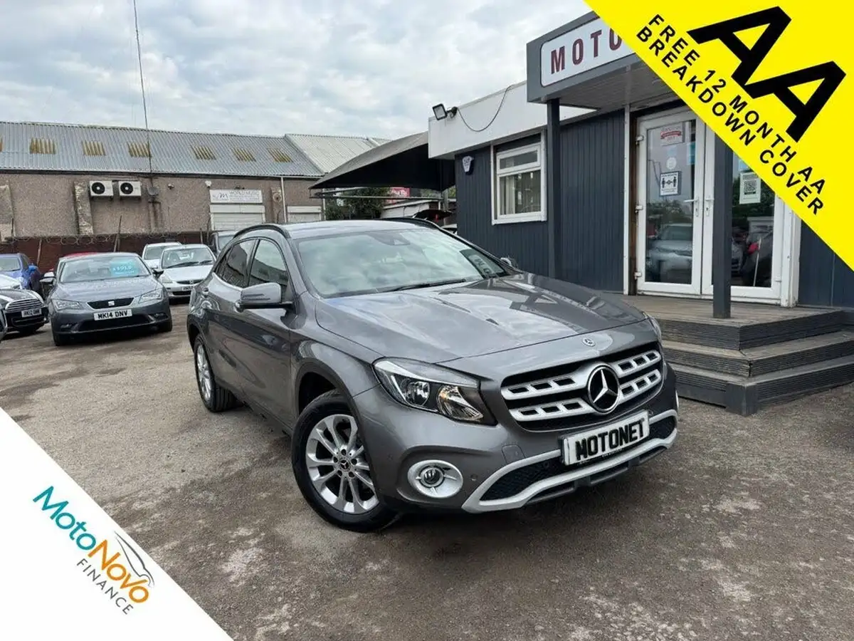 2019-mercedes-benz-gla-class-21d-gla-200d-se-executivess-big-13