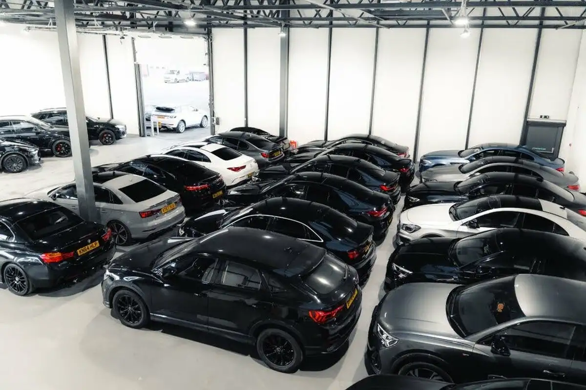 2020-tesla-model-3-e-performance-big-34