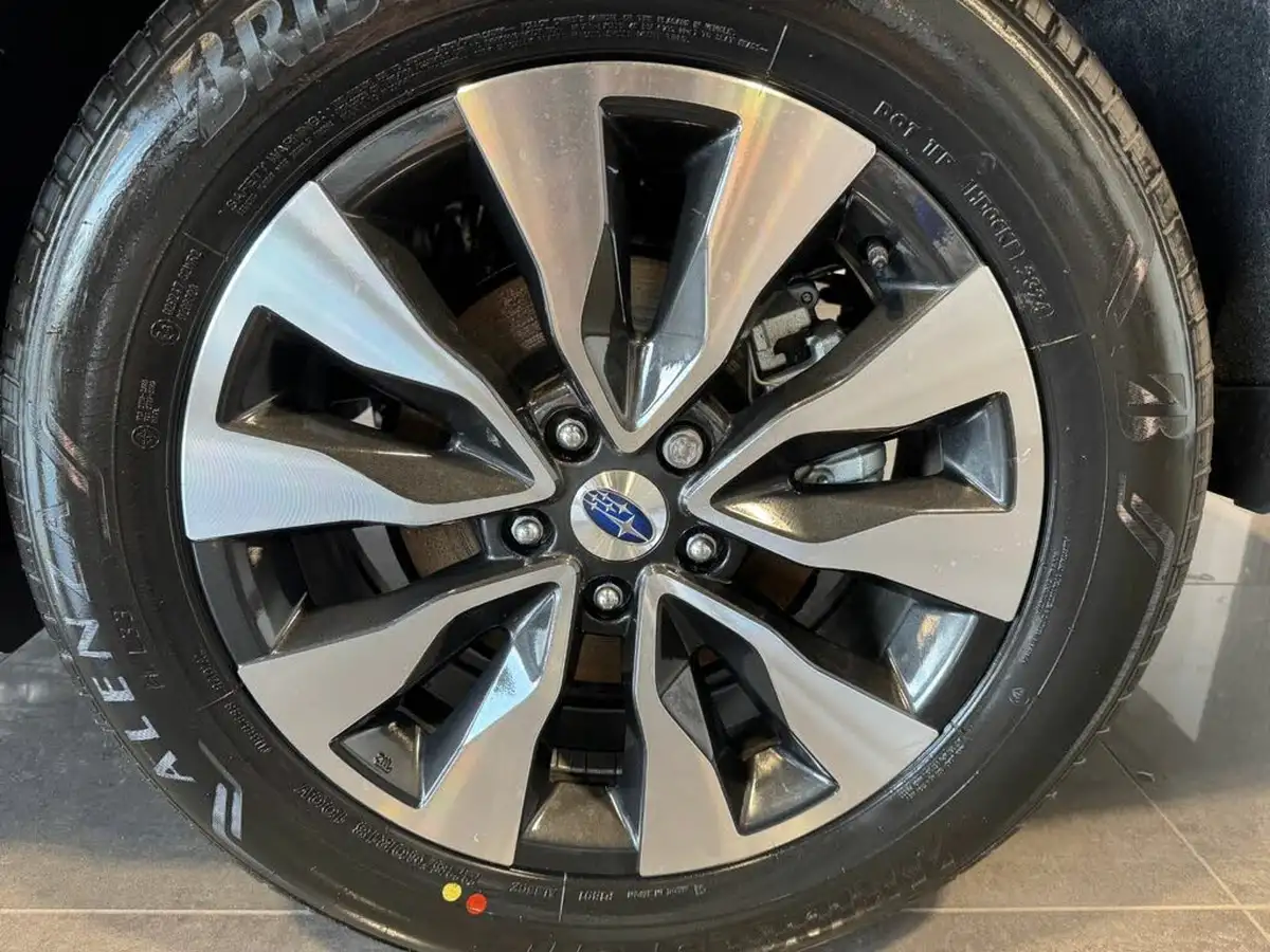 2025-subaru-outback-25i-touring-big-5