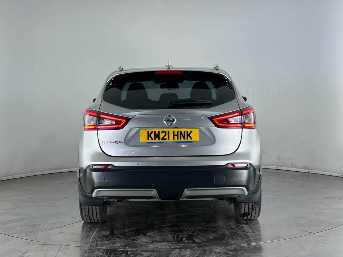 2021-nissan-qashqai-13-dig-t-n-motion-140ps-big-8