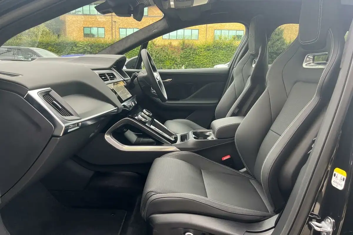 2024-jaguar-i-pace-ev400-400-sport-big-37
