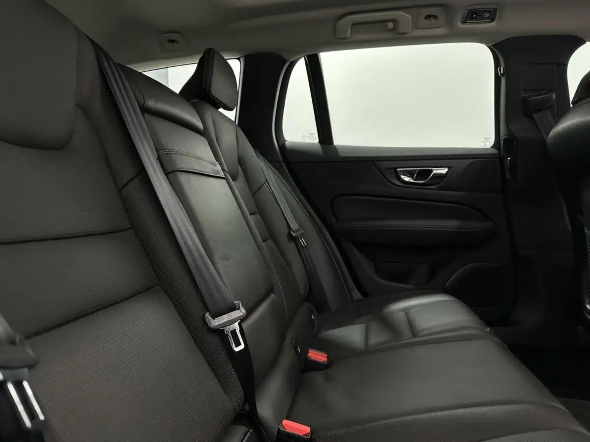 2018-volvo-v60-20td-d4-inscription-pro-geartronic-big-39
