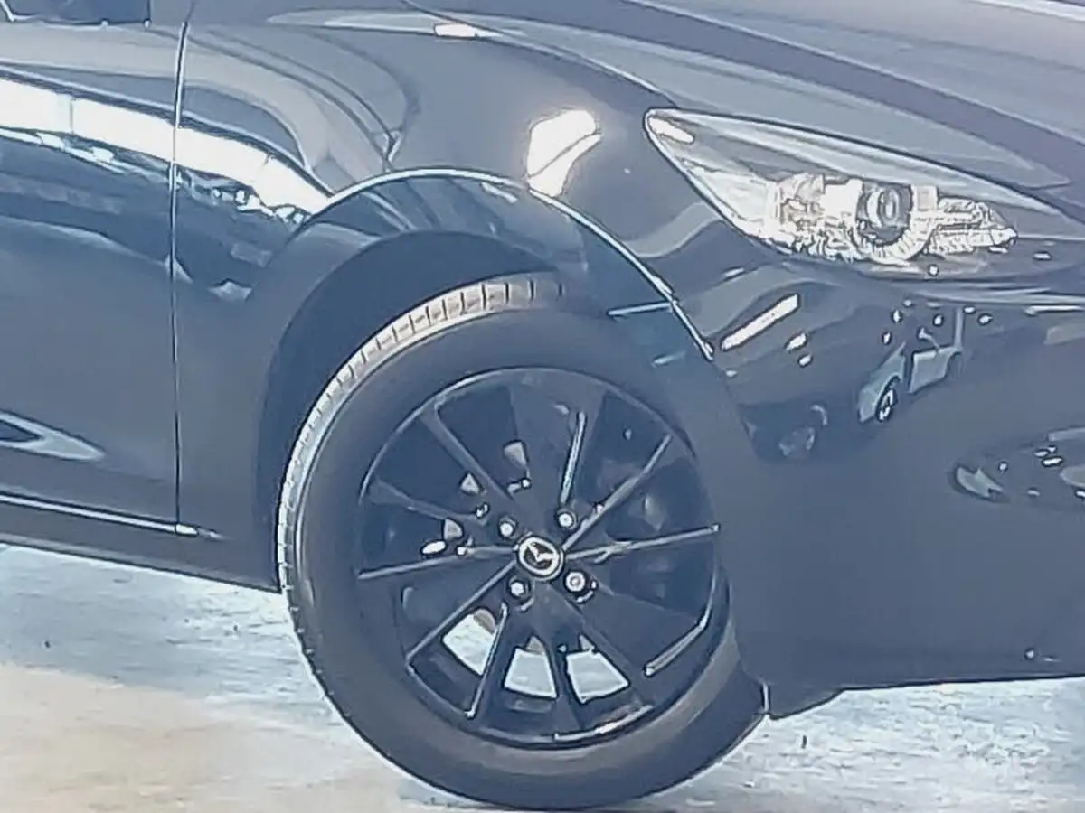 2024-mazda-mazda2-15-e-skyactiv-g-homura-big-8