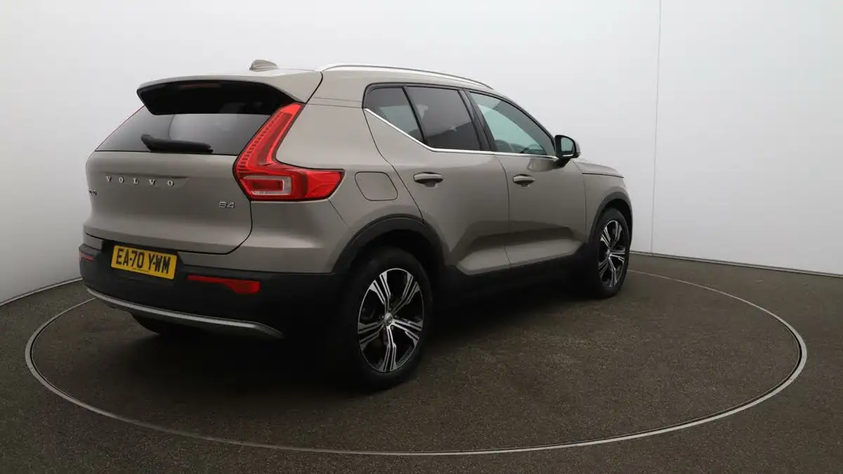 2020-volvo-xc40-20-b4-inscription-pro-big-51