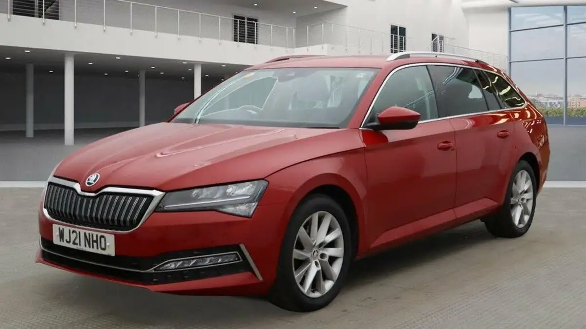 2021-skoda-superb-14-tsi-se-technology-156ps-estate-big-1