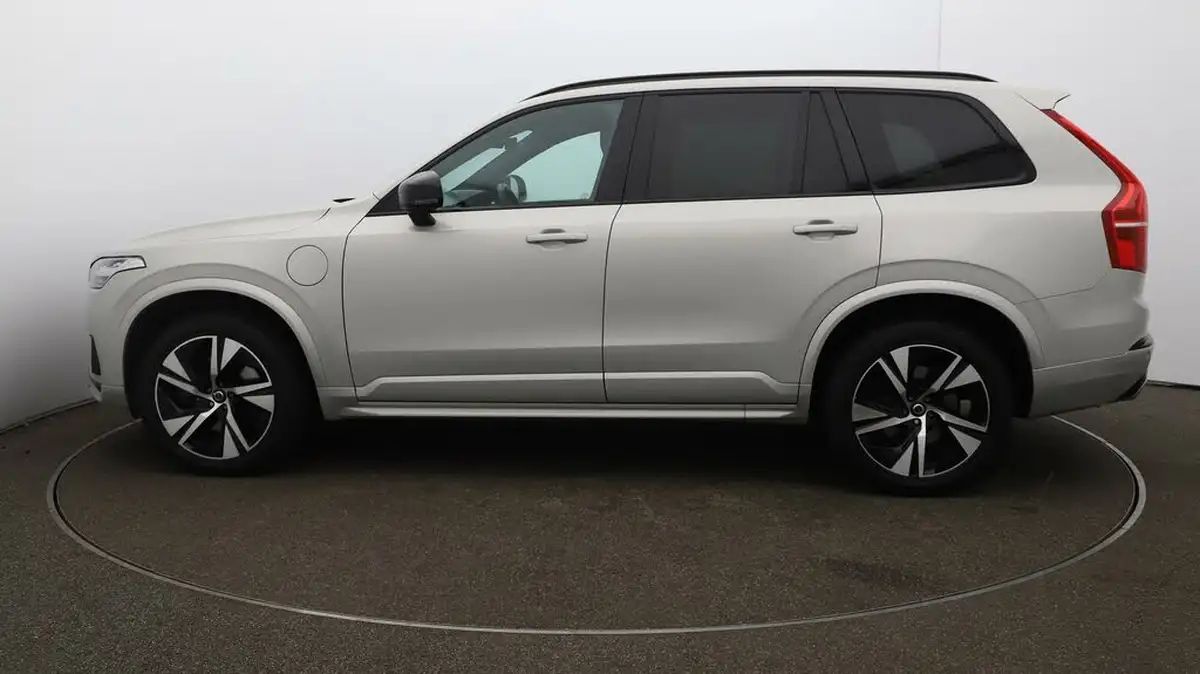 2021-volvo-xc90-20-t8-r-design-390bhp-big-63