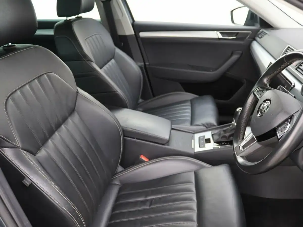2020-skoda-superb-14-tsi-se-technology-estate-big-10