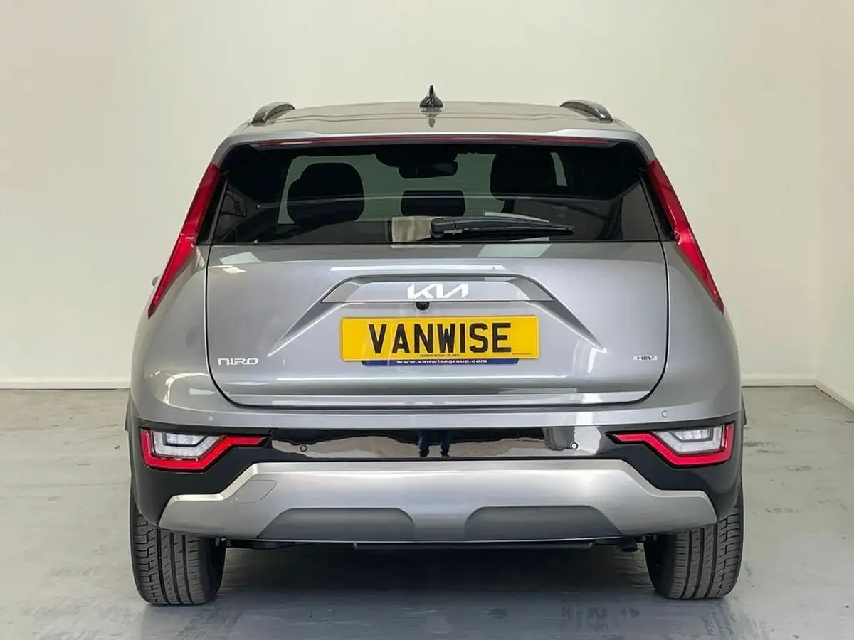 2024-kia-niro-16-gdi-139bhp-hev-132kwh-big-10