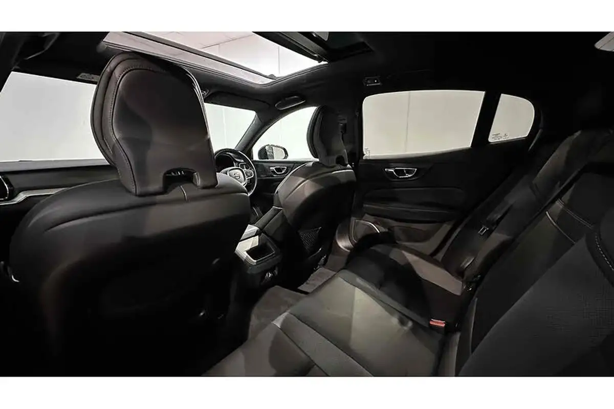 2019-volvo-s60-20-t5-r-design-plus-big-22